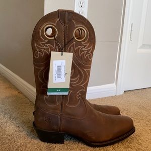 NWT Men’s Ariat Boots Size 9.5D.
